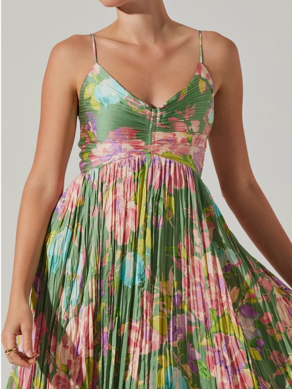 ASTR the Label Blythe Floral Pleated Midi Dress - Green Pink NWT - Picture 3 of 5